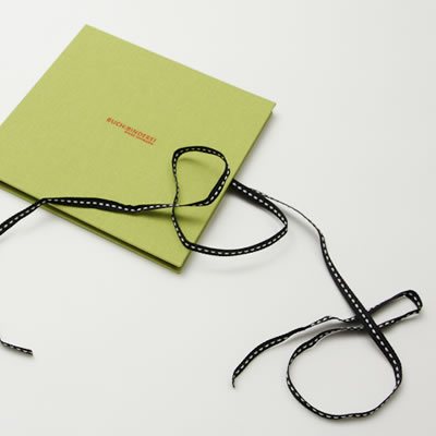 Hand-Buchbinderei Mappe mit Band